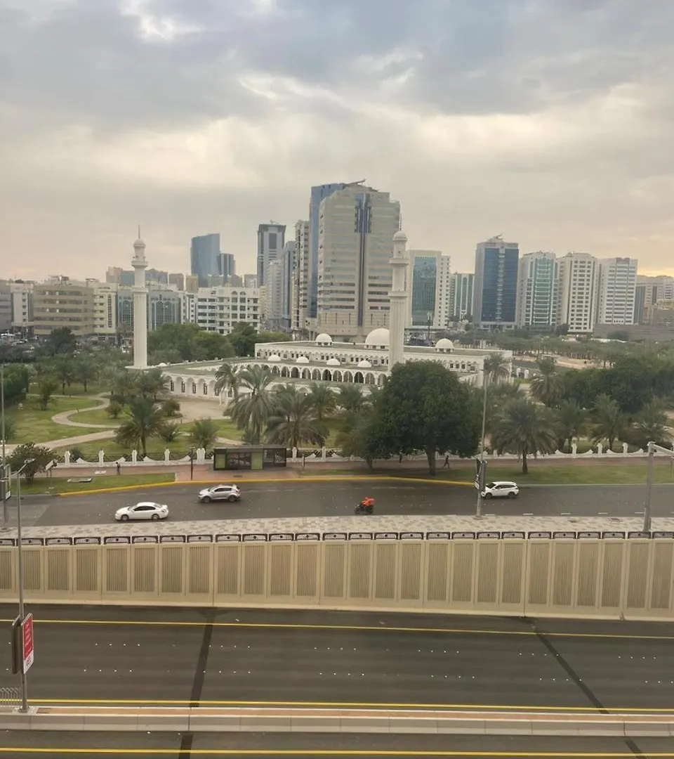 Wonder Balcony Room - Heart Of Abu Dhabi United Arab Emirates